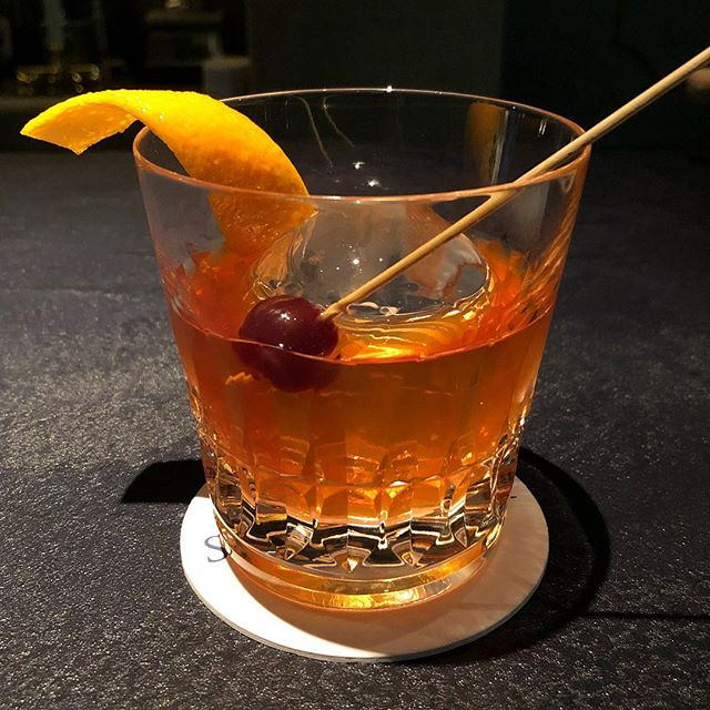  Photo of an Old Fashioned cocktail by Bit Boy, on Flickr (https://www.flickr.com/photos/bitboy/)